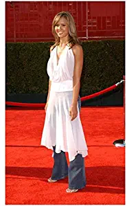 Jessica Alba Smiling on Red Carpet in White Top and Jeans 8 x 10 Photo