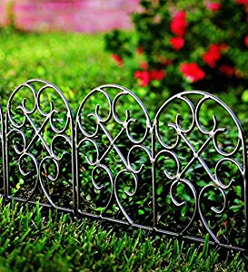 Classic Scroll Iron Garden Edging